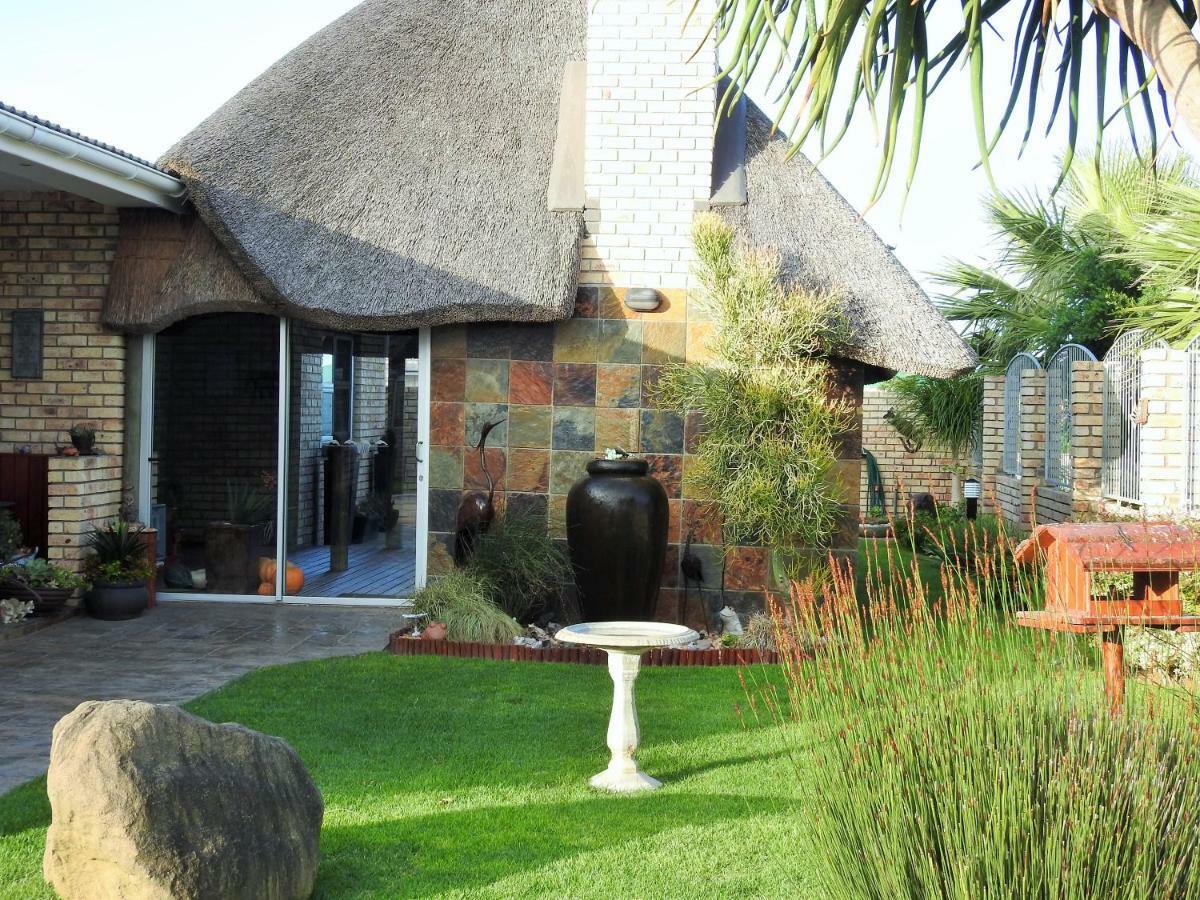 Settle Inn Self Catering Accommodation Колчестър Екстериор снимка