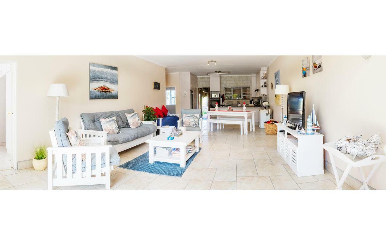 Settle Inn Self Catering Accommodation Колчестър Екстериор снимка